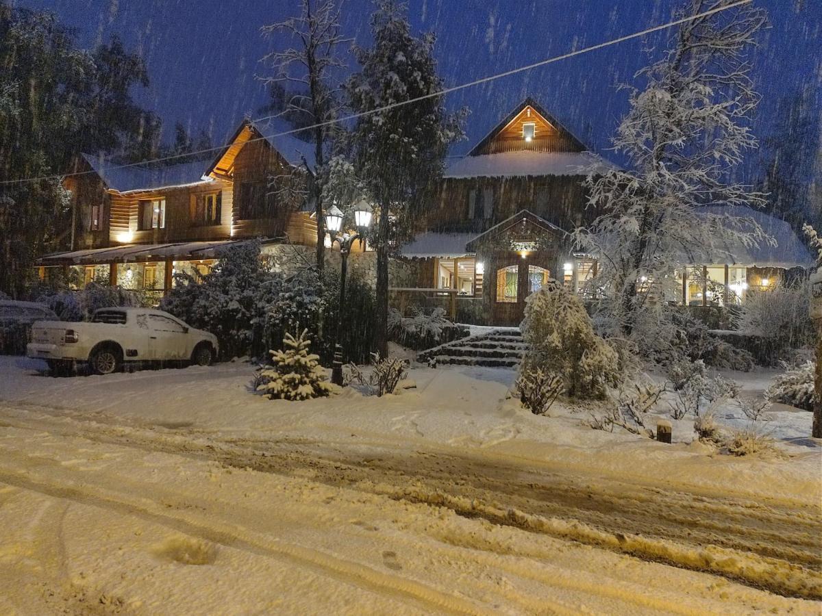 Hosteria Bajo Cero Villa La Angostura Buitenkant foto