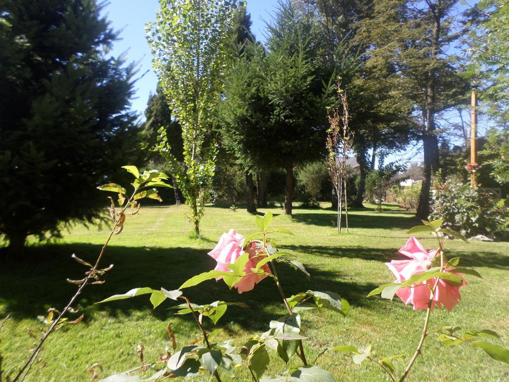 Hosteria Bajo Cero Villa La Angostura Buitenkant foto