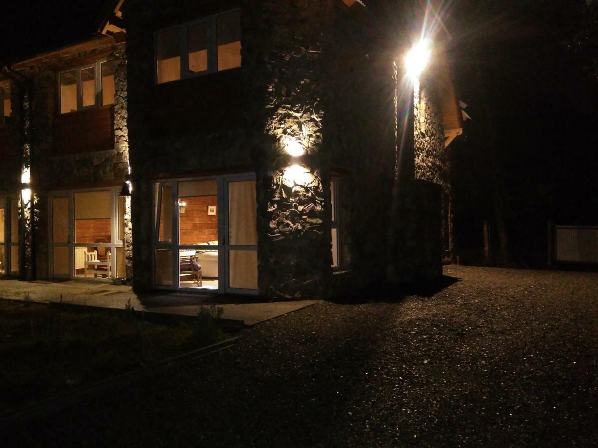Hosteria Bajo Cero Villa La Angostura Buitenkant foto